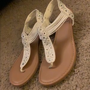 Heeled dressy flip flops